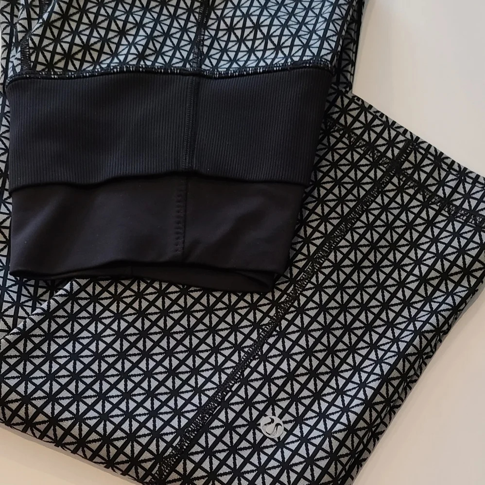 Lululemon straight up women's pants size 6 - Picture 4 of 14